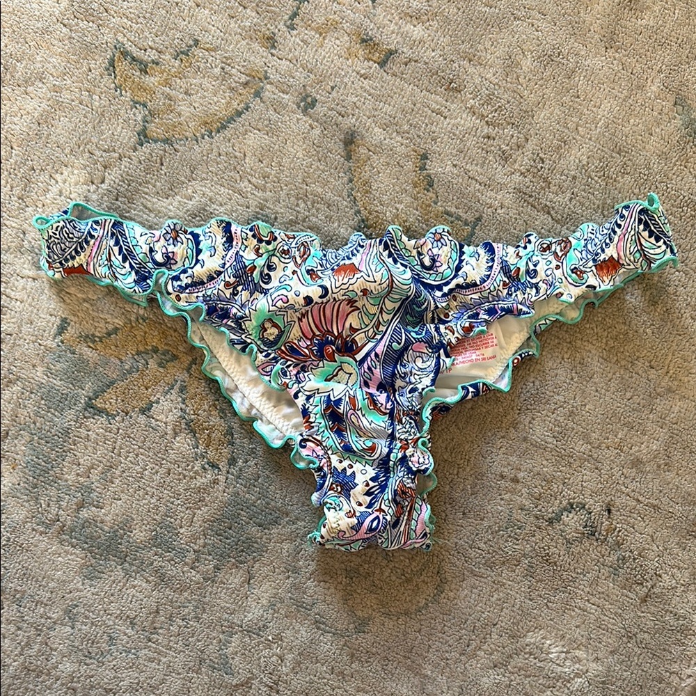 VS - bikini bottom